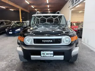 2013 Toyota FJ CRUISER