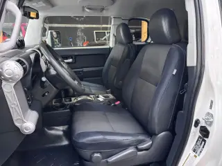 2012 Toyota FJ CRUISER