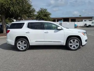 GMC Acadia 2019 4x4 Denali 4dr SUV