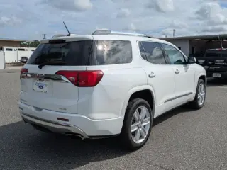 GMC Acadia 2019 4x4 Denali 4dr SUV