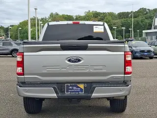 Ford F-150 2023 4x4 XL 4dr SuperCrew 5.5 ft SB
