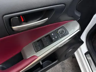 2017 Lexus IS