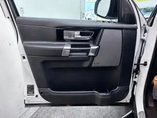 2016 Land Rover LR4