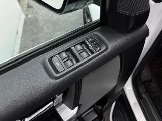 2016 Land Rover LR4