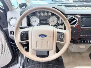 2008 Ford F250 SUPER DUTY CREW CAB