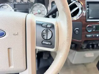 2008 Ford F250 SUPER DUTY CREW CAB