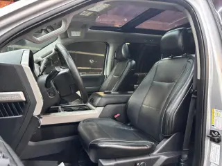 2017 Ford F250 SUPER DUTY CREW CAB