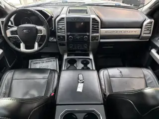 2017 Ford F250 SUPER DUTY CREW CAB