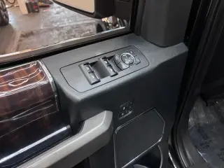 2015 Ford F150 SUPERCREW CAB