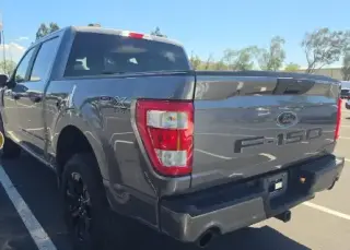 Ford F-150 2022 4x4 XL 4dr SuperCrew 5.5 ft. SB