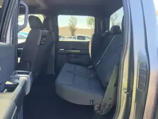 Ford F-150 2022 4x4 XL 4dr SuperCrew 5.5 ft. SB