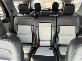 Ford Explorer 2023 XLT 4dr SUV