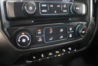 Chevrolet Silverado 2500HD 2019 4x4 LT 4dr Crew Cab SB