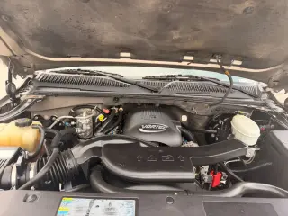 2003 CHEVROLET TAHOE