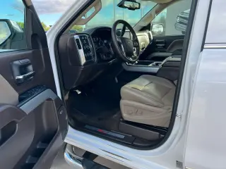 2015 CHEVROLET SILVERADO 2500 HD CREW CAB