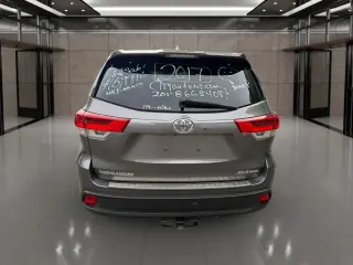 2017 Toyota HIGHLANDER