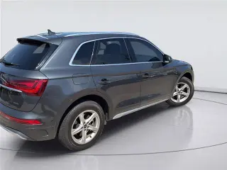 Audi Q5 2023 AWD quattro Premium 40 TFSI 4dr SUV