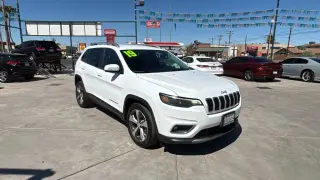 2019 Jeep CHEROKEE