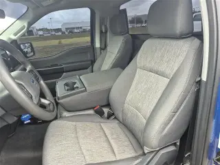 Ford F-150 2022 4x2 XL 2dr Cab Regular de 6.5 ft. SB