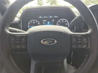 Ford F-150 2022 4x2 XL 2dr Cab Regular de 6.5 ft. SB