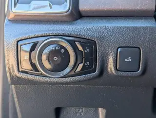 Ford Ranger 2023 4x2 Lariat 4 puertas SuperCrew 5,1 ft. SB