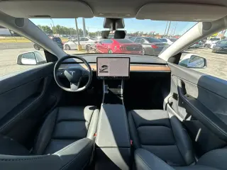 2020 TESLA MODEL Y