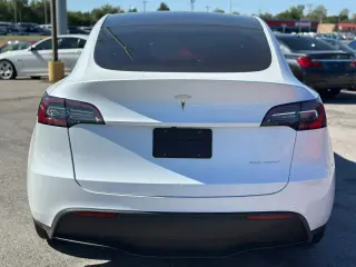 2020 TESLA MODEL Y