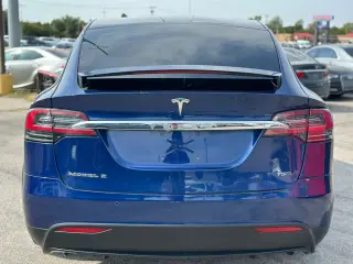 2017 TESLA MODEL X