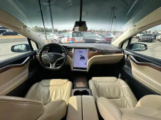 2017 TESLA MODEL X