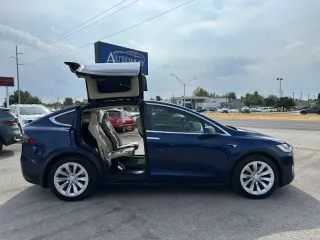 2017 TESLA MODEL X
