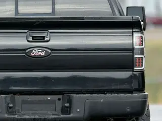 Ford F-150 2011 4x2 King Ranch 4dr SuperCrew Styleside 5.5 ft. SB