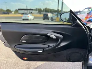 2004 PORSCHE 911