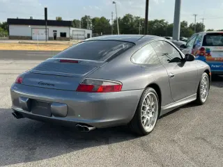 2004 PORSCHE 911