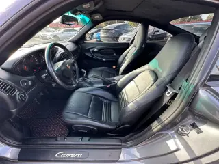 2004 PORSCHE 911