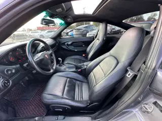 2004 PORSCHE 911