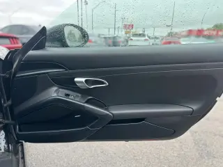 2019 PORSCHE 718 CAYMAN