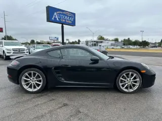 2019 PORSCHE 718 CAYMAN
