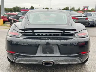2019 PORSCHE 718 CAYMAN