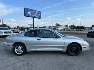 2004 PONTIAC SUNFIRE