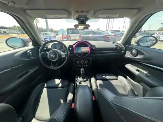 2022 MINI CLUBMAN