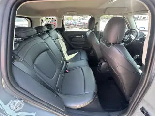 2022 MINI CLUBMAN