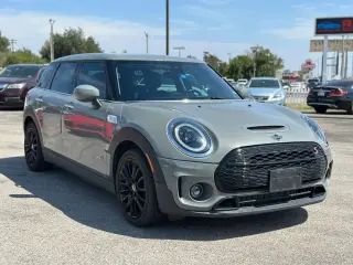 2022 MINI CLUBMAN