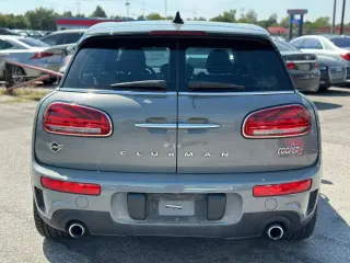 2022 MINI CLUBMAN