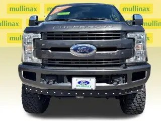Ford F-250 Super Duty 2018 4x4 XL 4dr Cab de dos plazas de 6.8 pies de largo Pickup