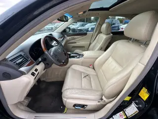 2014 LEXUS LS