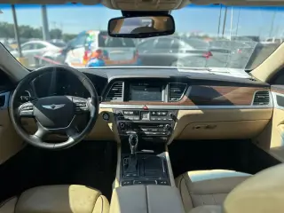 2015 HYUNDAI GENESIS