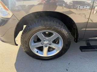 2018 RAM 1500 Tradesman Crew Cab Short Wheel Base 4WD