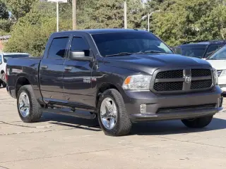 2018 RAM 1500 Tradesman Crew Cab Short Wheel Base 4WD
