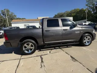 2018 RAM 1500 Tradesman Crew Cab Short Wheel Base 4WD