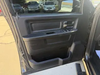 2018 RAM 1500 Tradesman Crew Cab Short Wheel Base 4WD